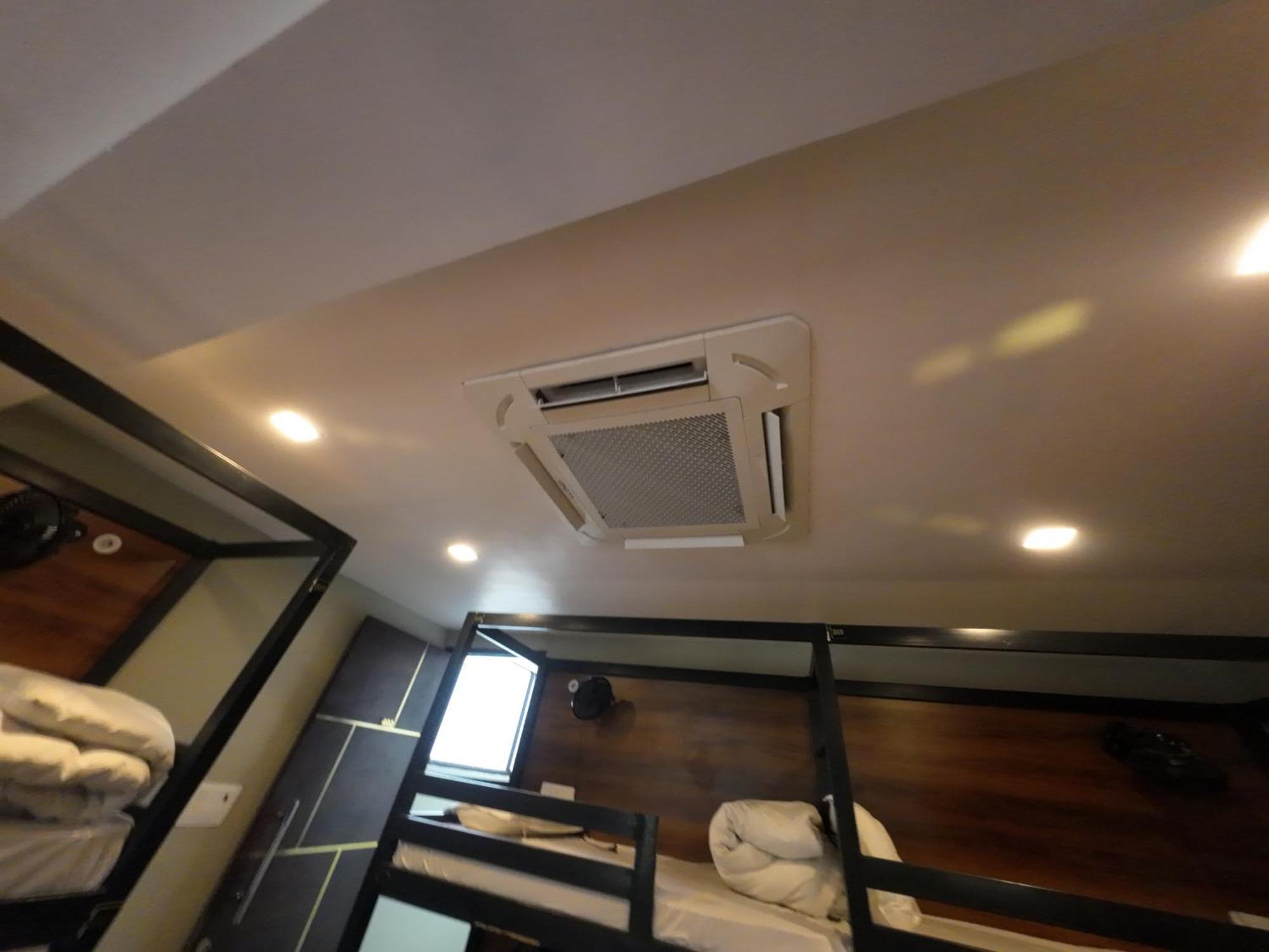 Hotel Hostel Vimal Ganga ริชิเคช ภายนอก รูปภาพ