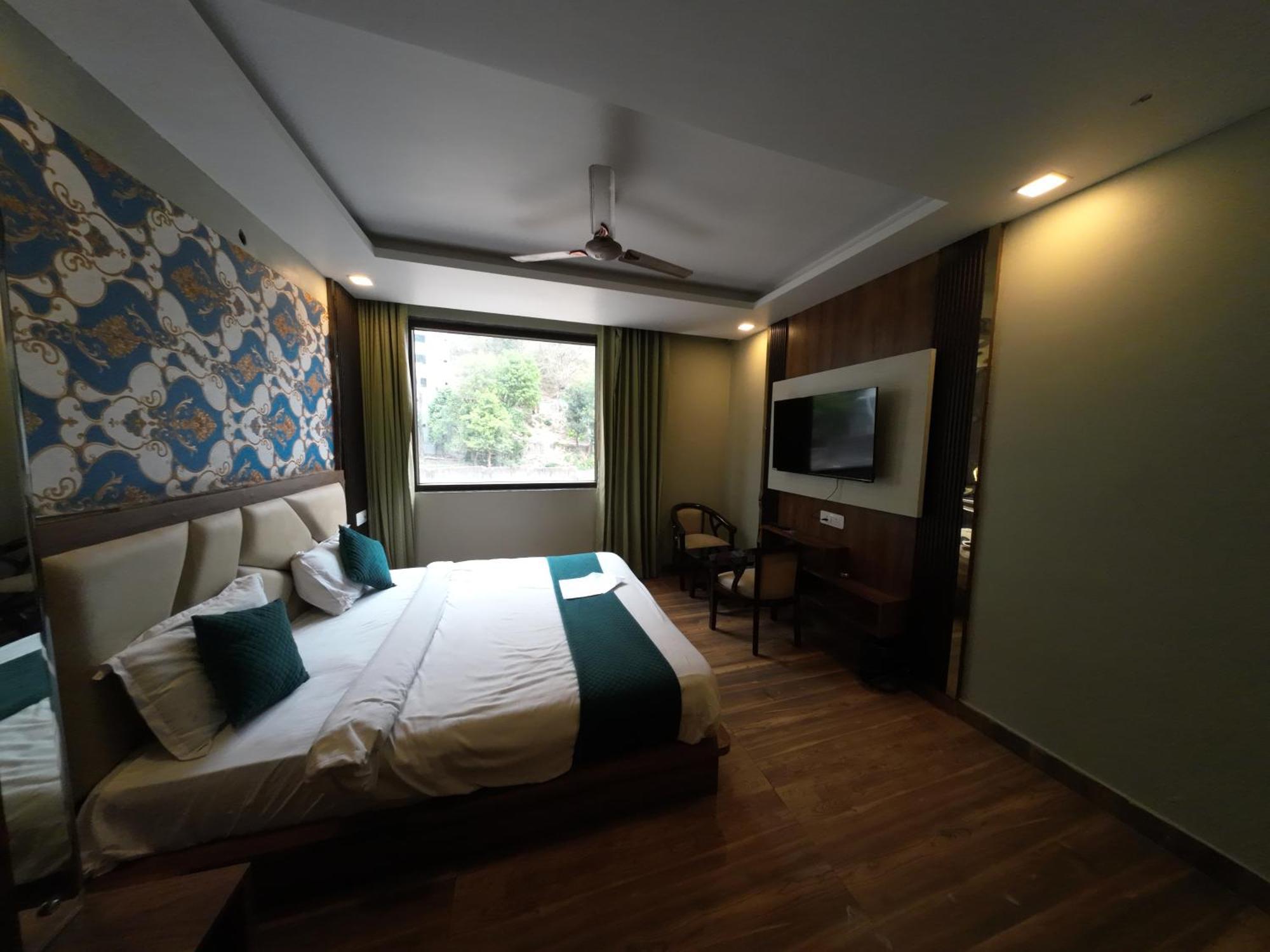 Hotel Hostel Vimal Ganga ริชิเคช ภายนอก รูปภาพ
